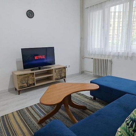Main Square Apartment - Üsküp Dış mekan fotoğraf